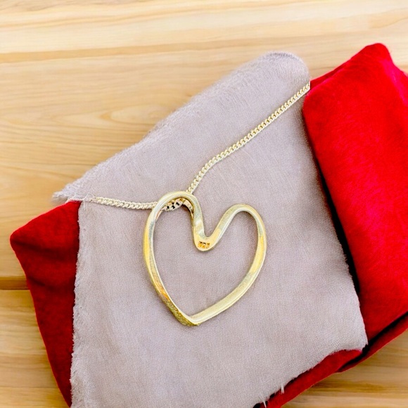 925 Sterling Silver Open Heart Necklace - Picture 3 of 4